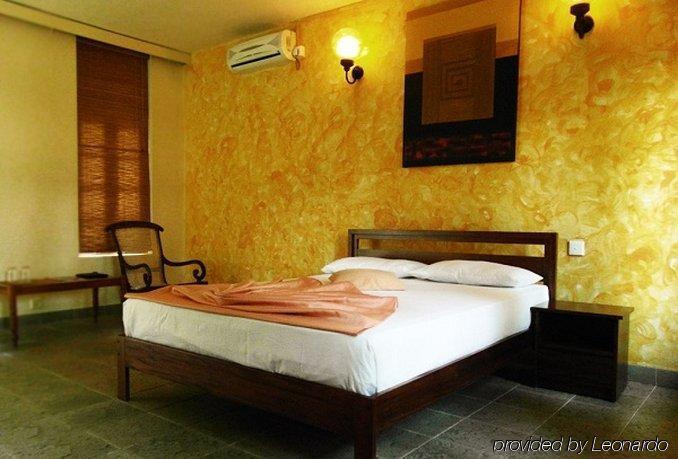 Yoho Rivi Ras Hotel 마운트 라비니아 객실 사진